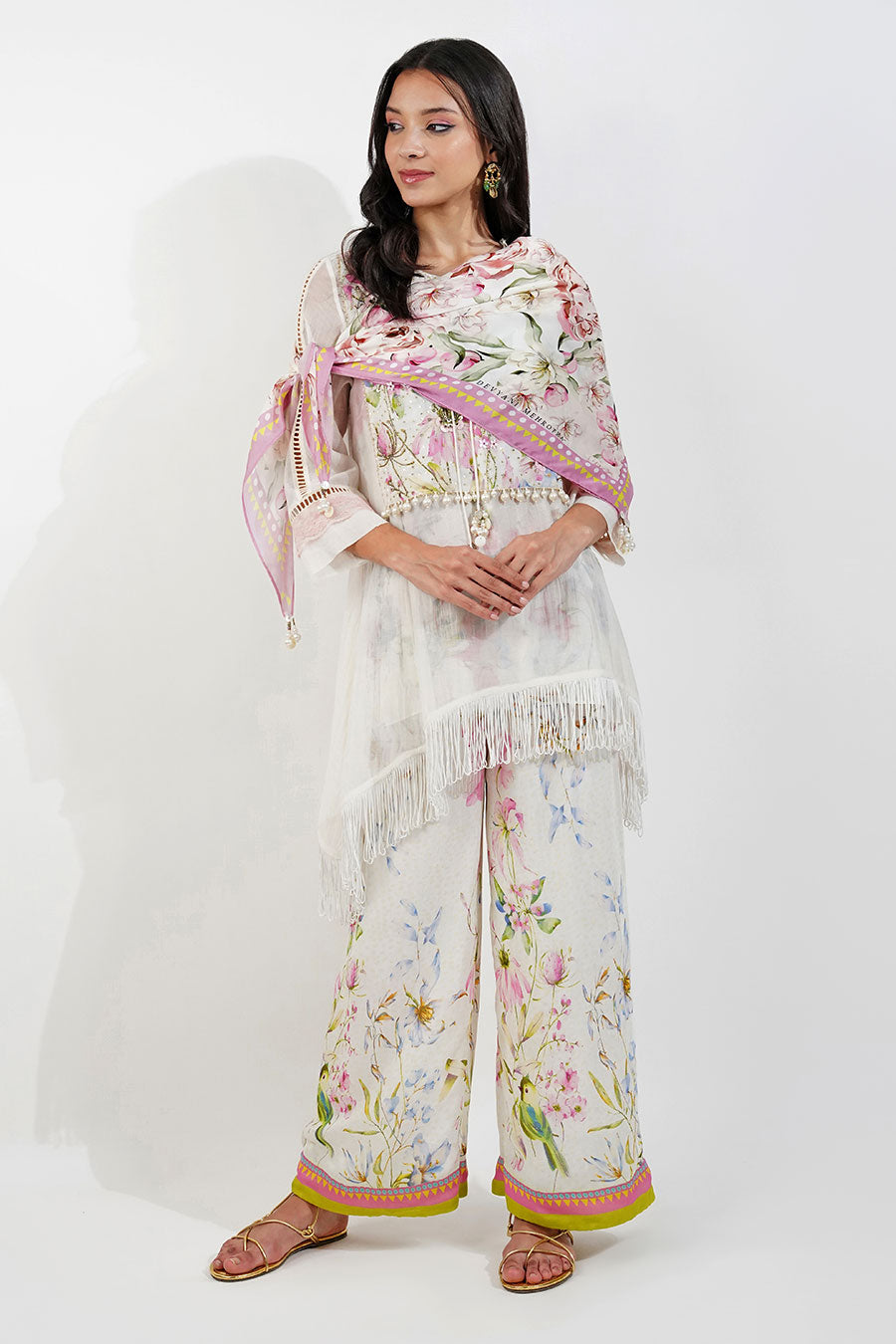 Pink Vintage Floral Print Scarf With Tassels