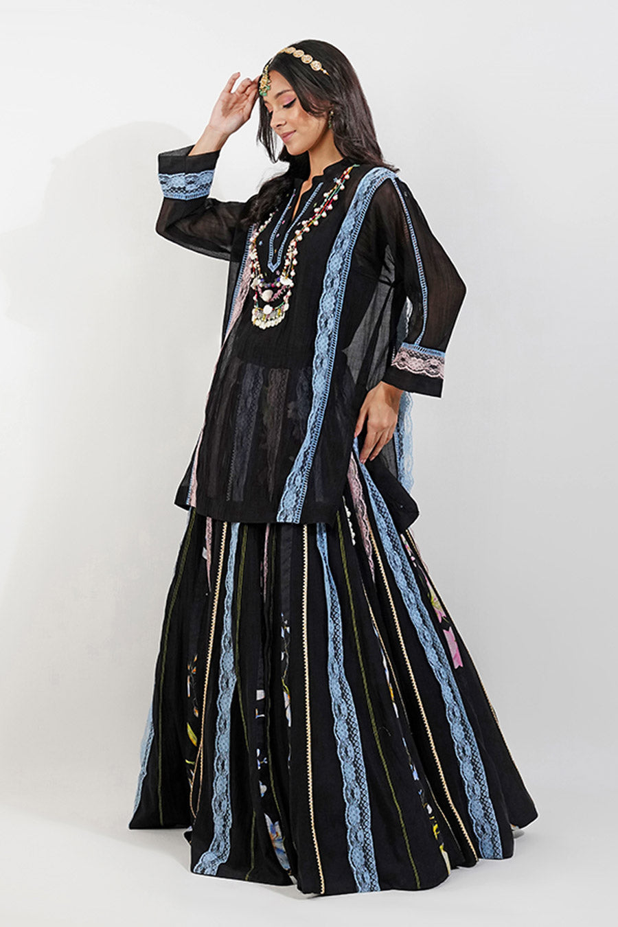 Black Embellished Kurta & Lehenga Skirt Set