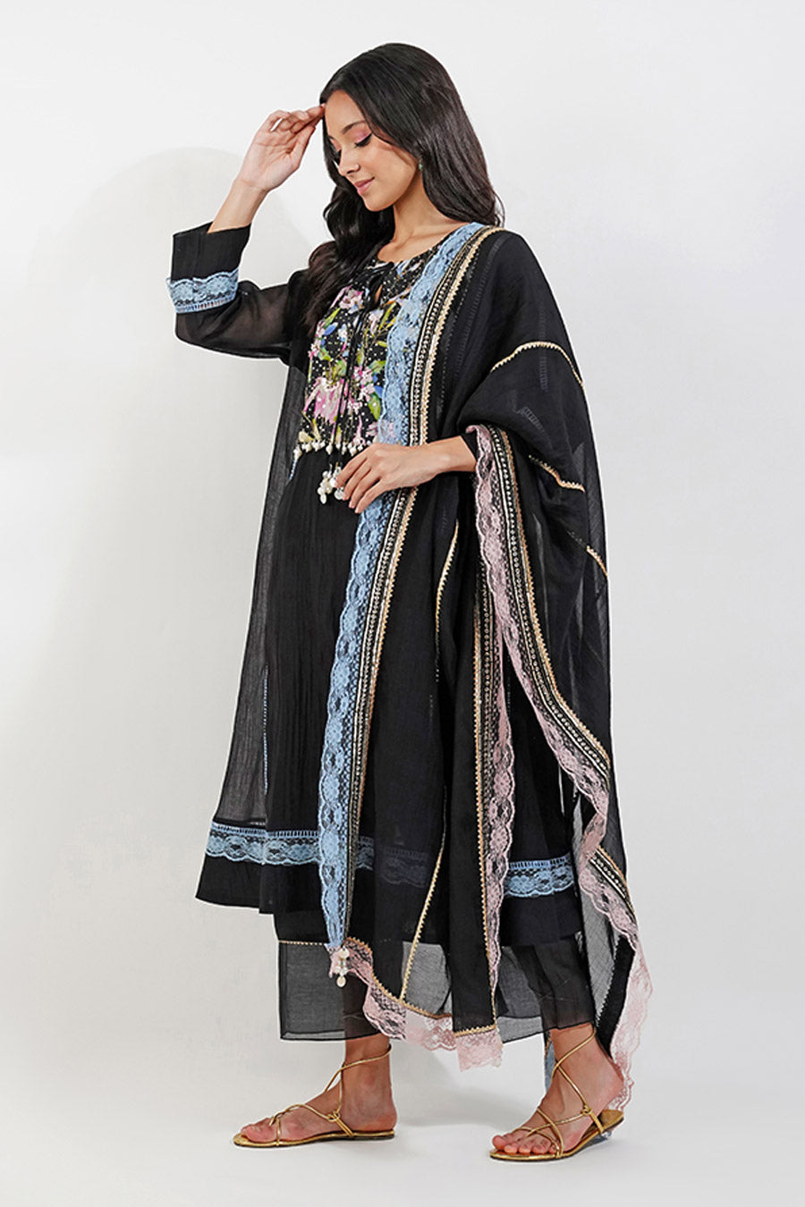 Black Summer Floral Embellished Kurta Set