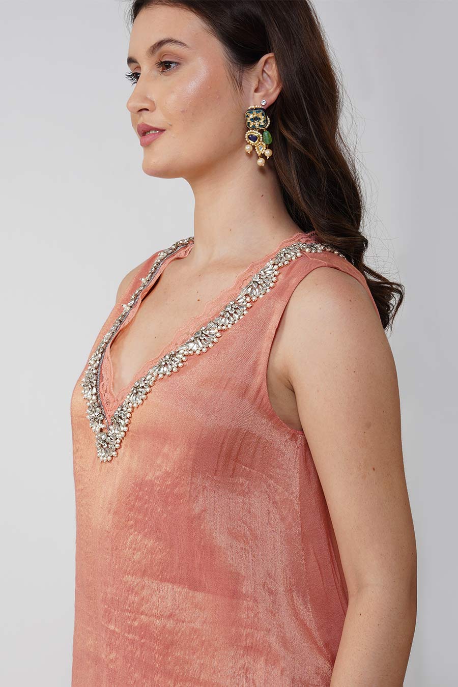 Pink Crystal Scalloped Kurta & Pant Set With Scarf