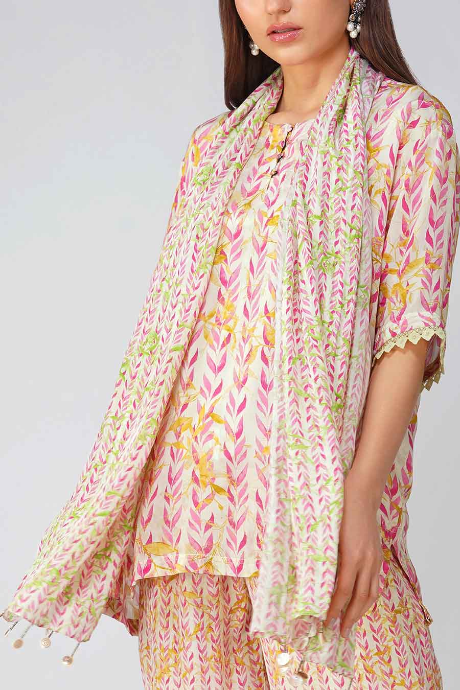 Pink Leaf Printed Top & Pant With Stole Co-Ord Set