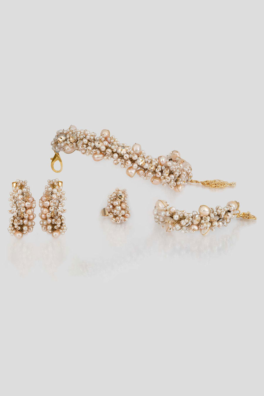 Peach Serenade Ensemble Choker Set
