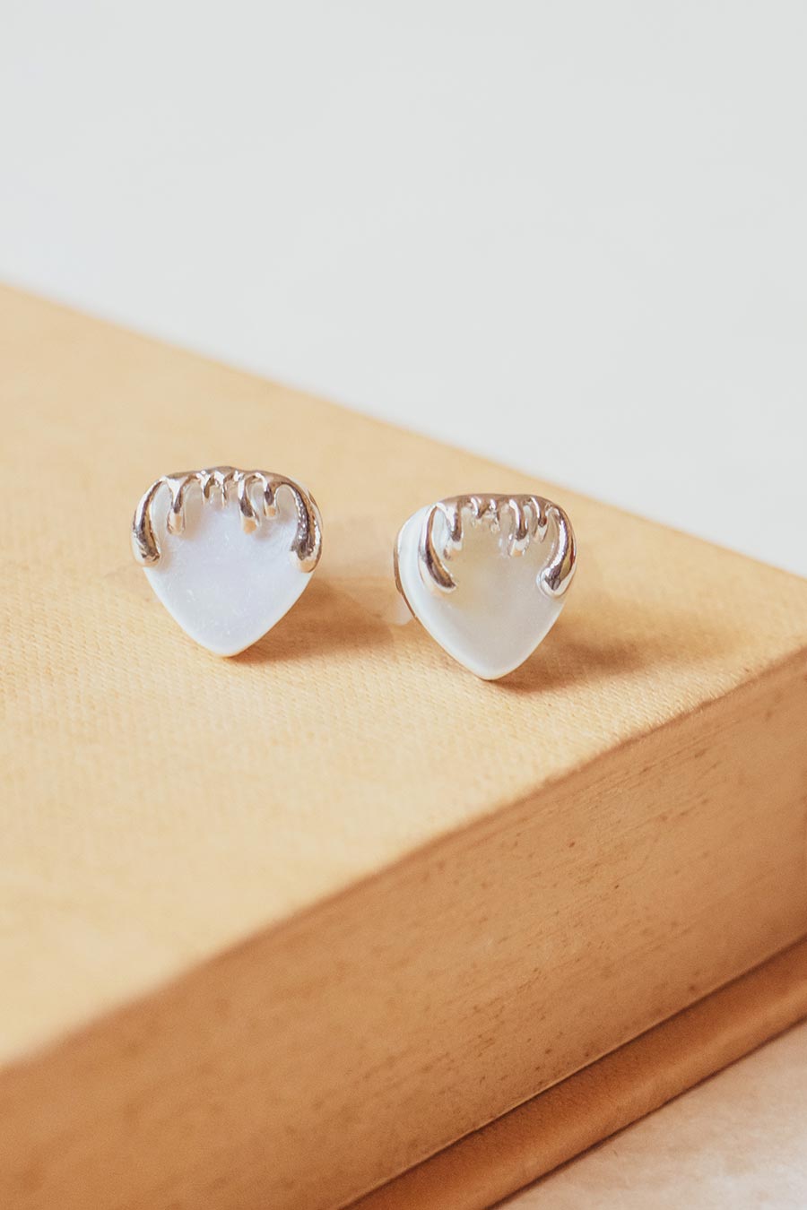 Silver Polished Melting Heart Pearl Stud Earrings