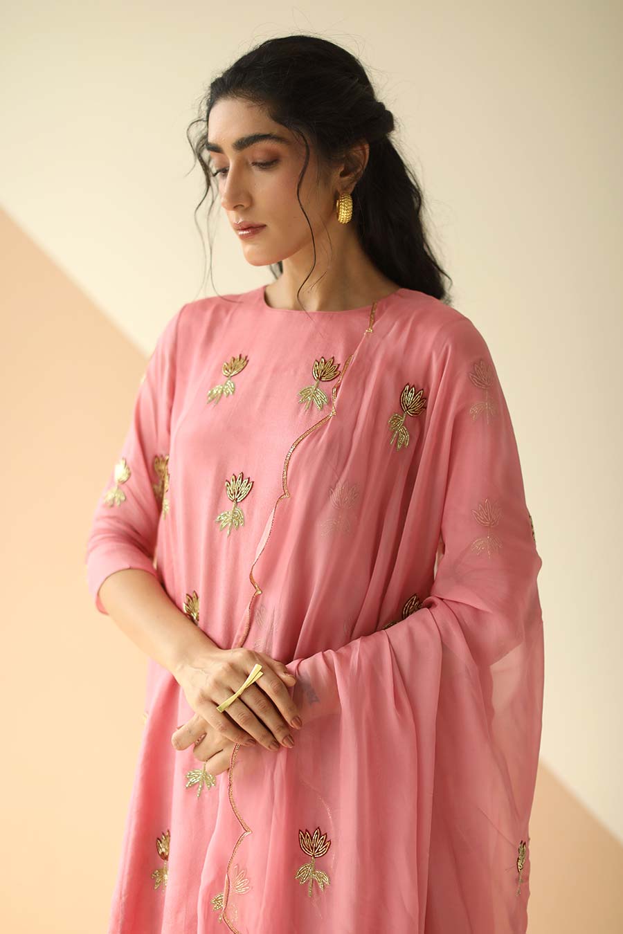 Mauve Pink Embroidered Dhoti Set With Scallop Dupatta