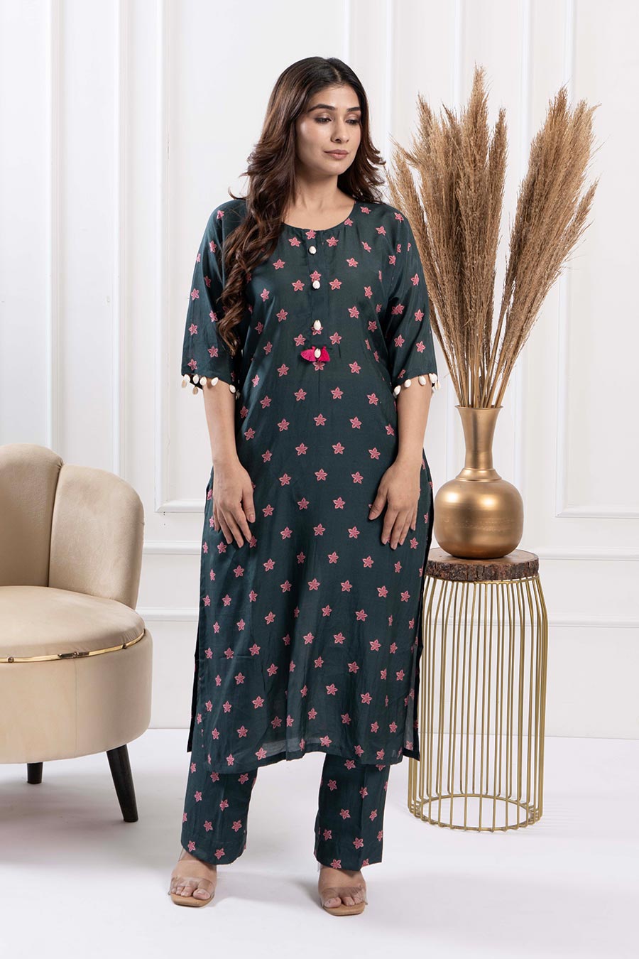 Black Printed Shell Embellished Kurta & Pant Set