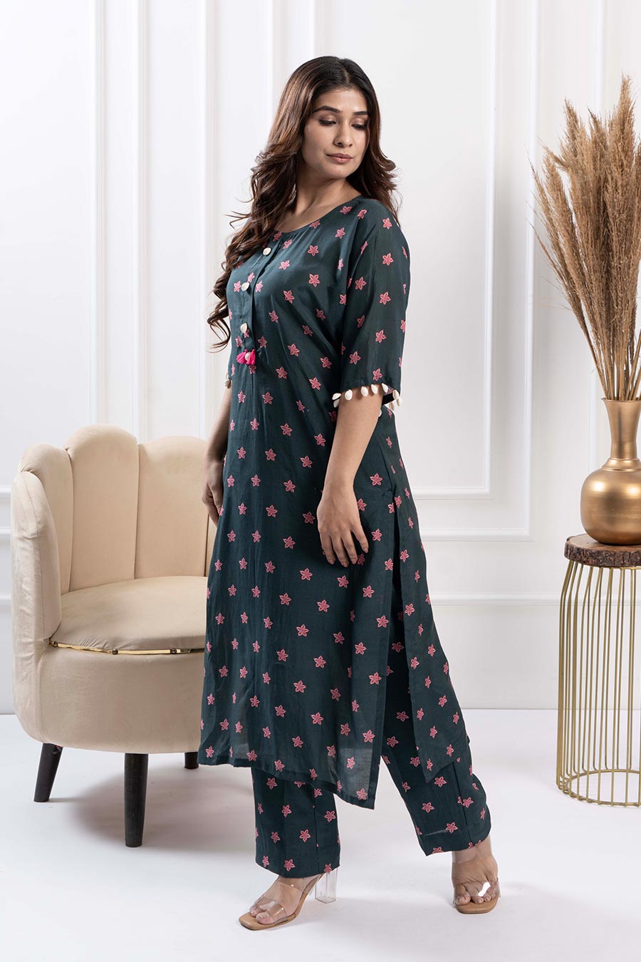 Black Printed Shell Embellished Kurta & Pant Set