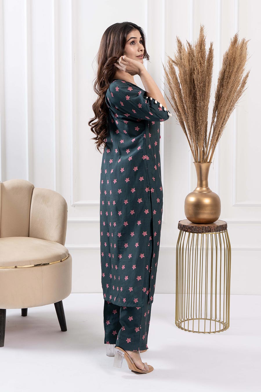 Black Printed Shell Embellished Kurta & Pant Set