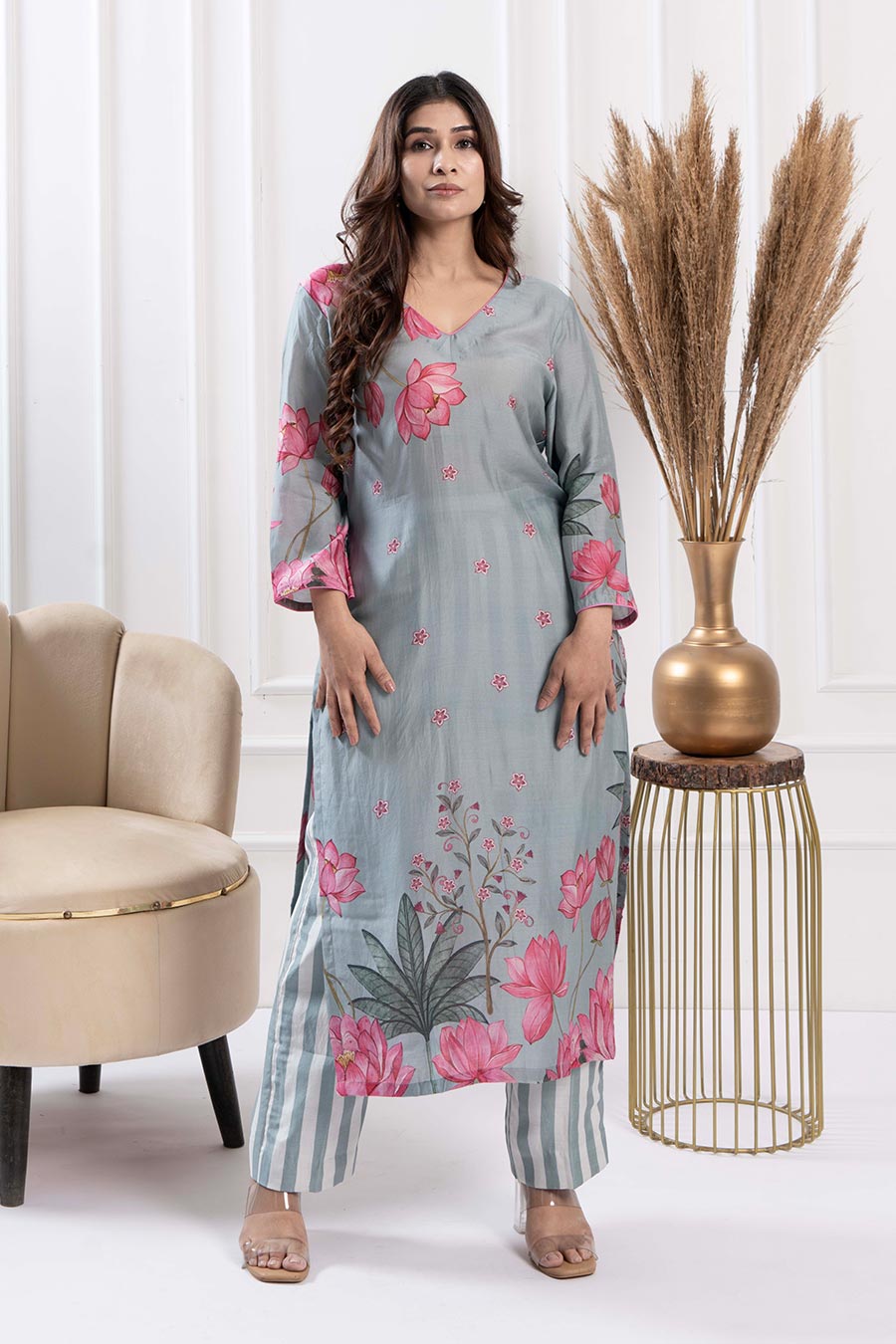 Blue Printed Straight Kurta & Pant Set
