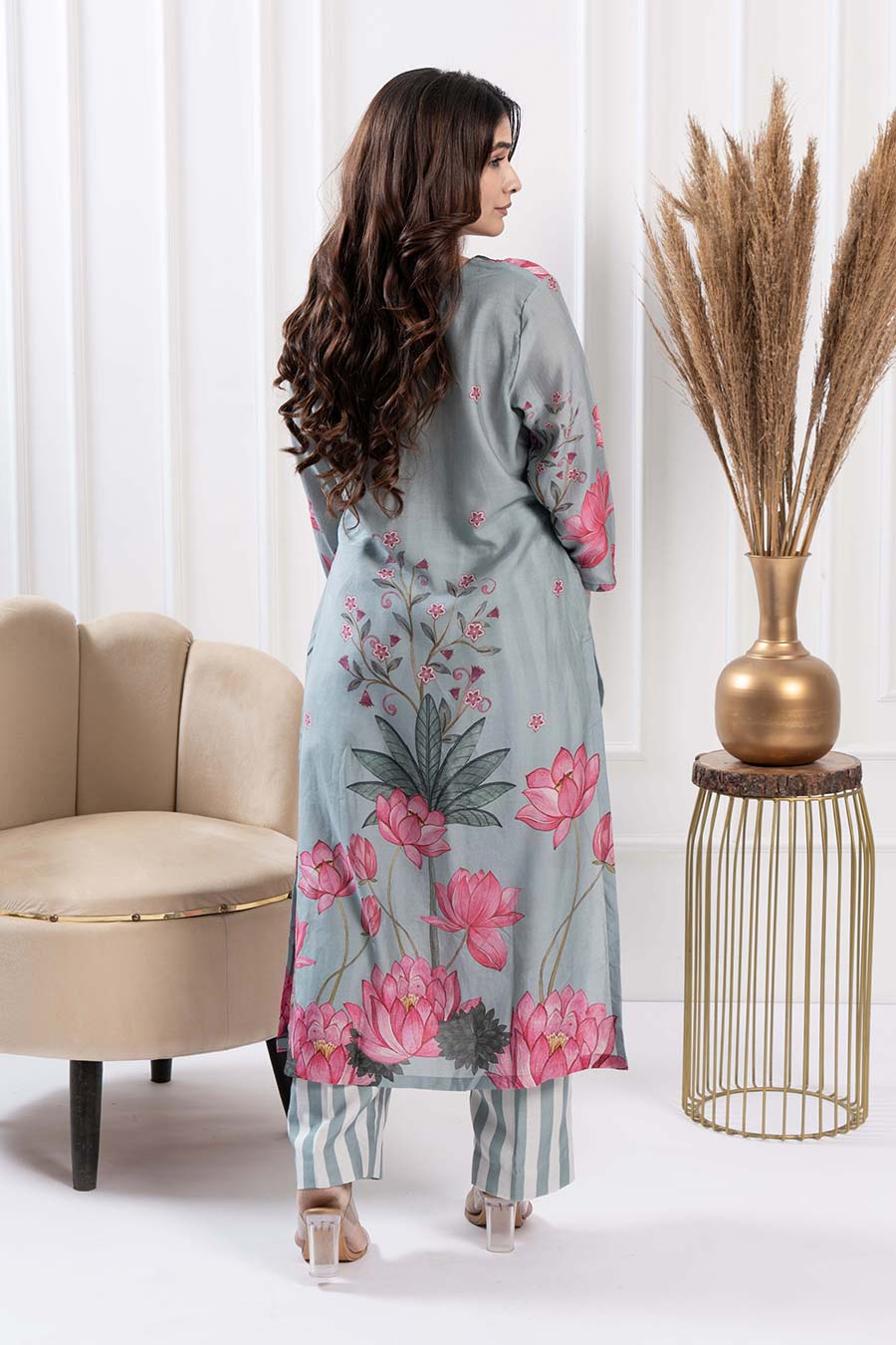 Blue Printed Straight Kurta & Pant Set