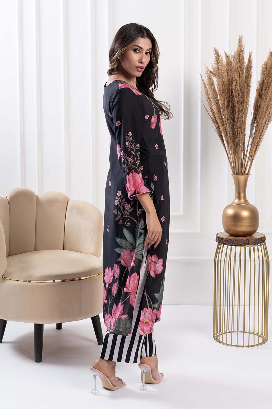 Black Printed Straight Kurta & Pant Set
