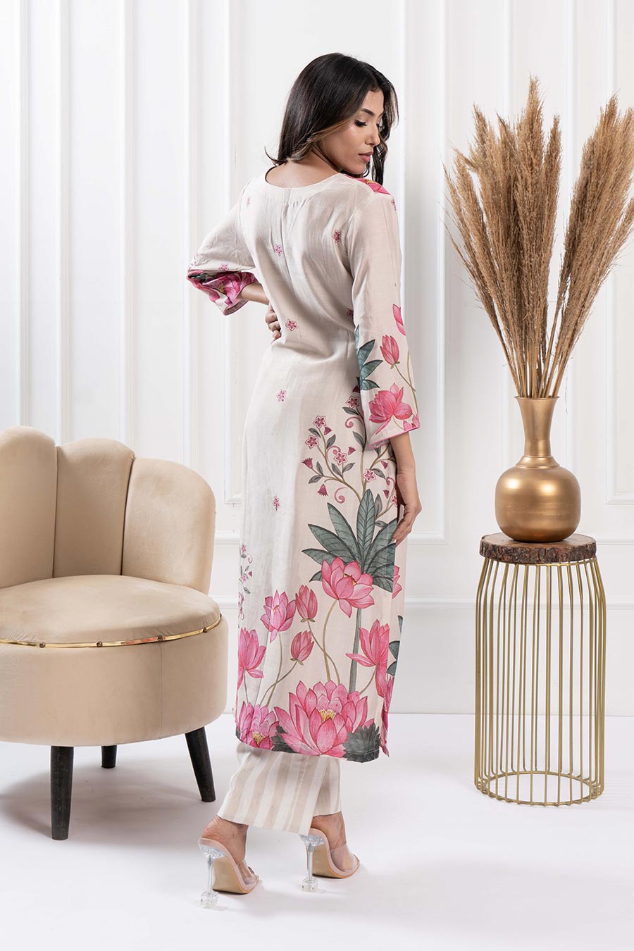Ivory Printed Straight Kurta & Pant Set