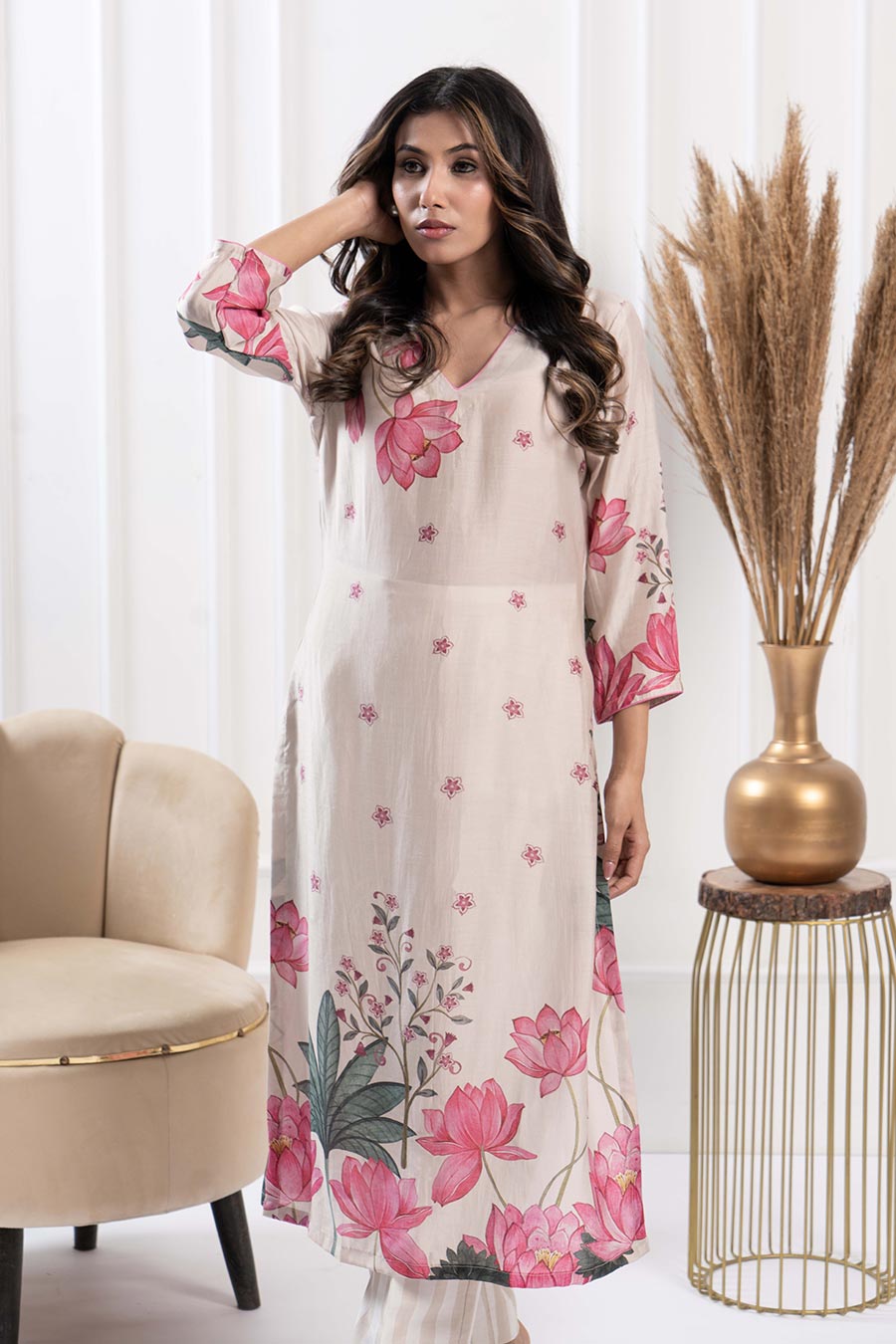 Ivory Printed Straight Kurta & Pant Set