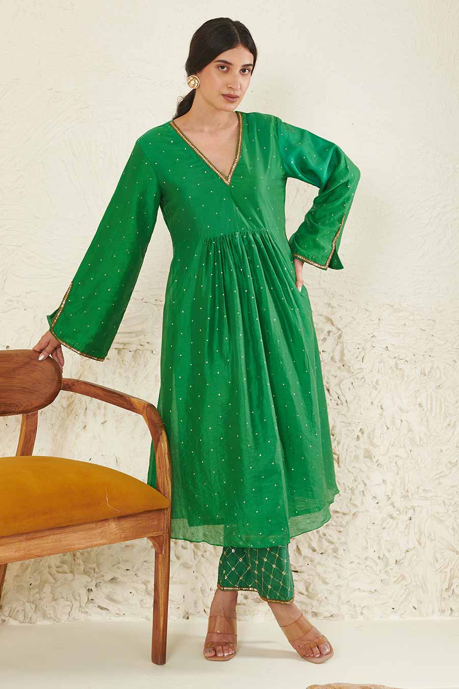 Green Embroidered Kurta & Pant Set