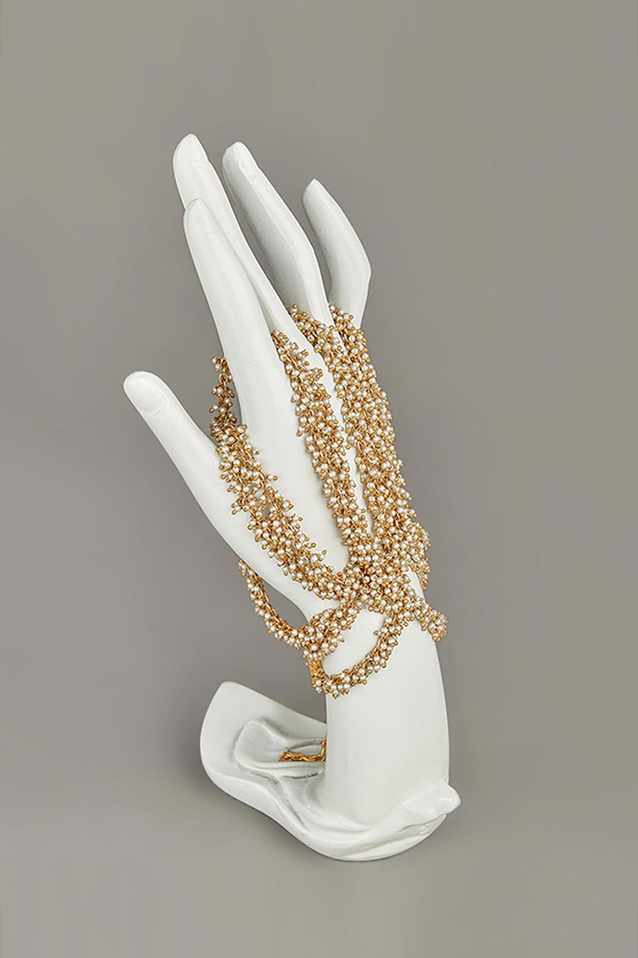 Gold Pearl Hand-Harness
