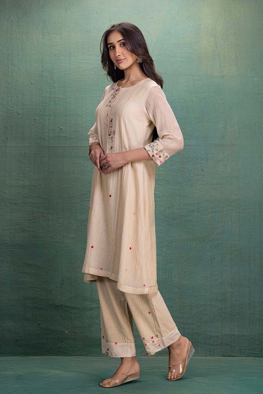 Cream Chanderi Embroidered Kurta & Pant Set