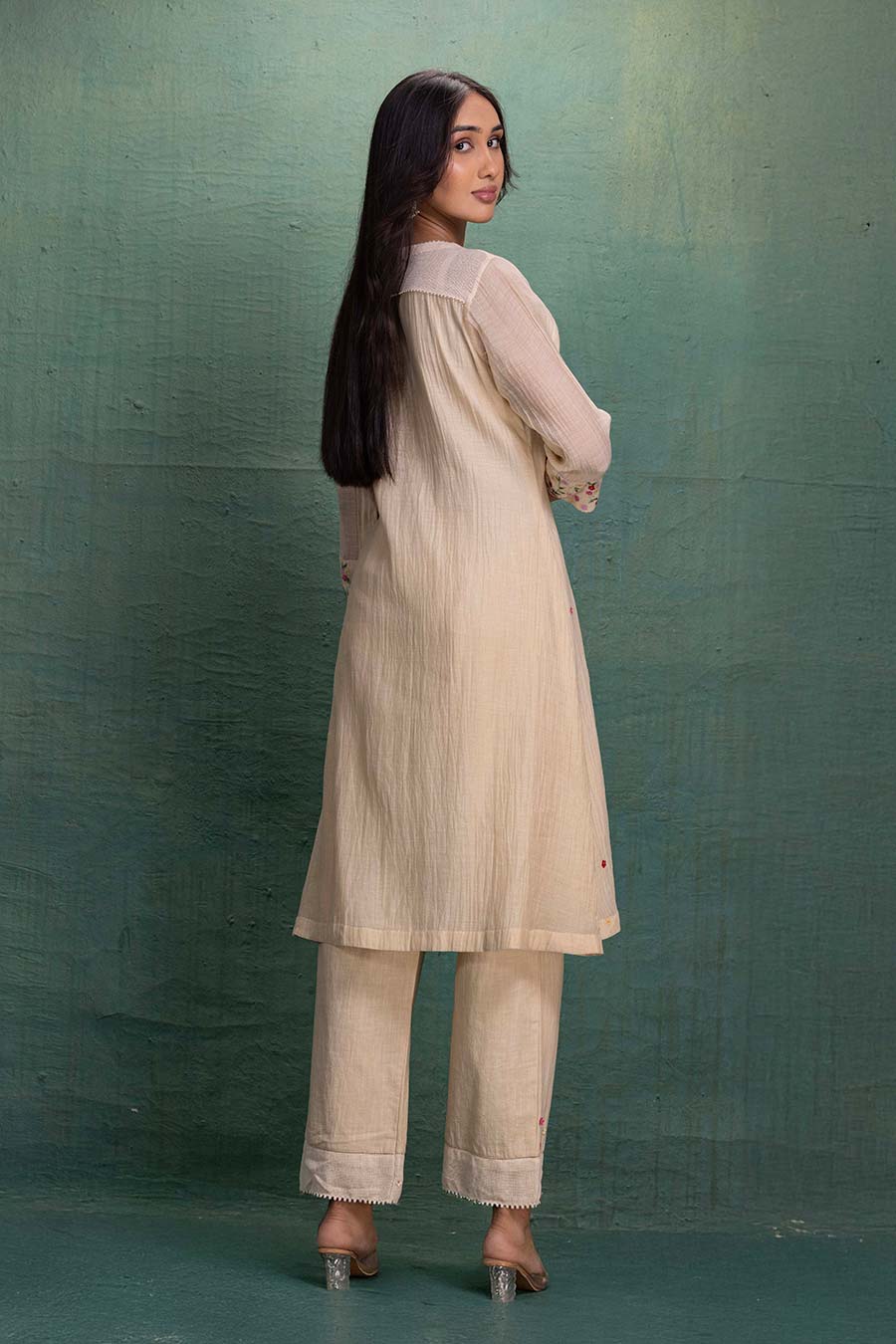 Cream Chanderi Embroidered Kurta & Pant Set