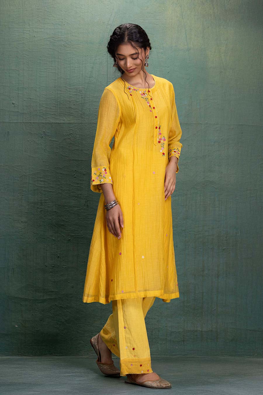 Yellow Chanderi Embroidered Kurta & Pant Set
