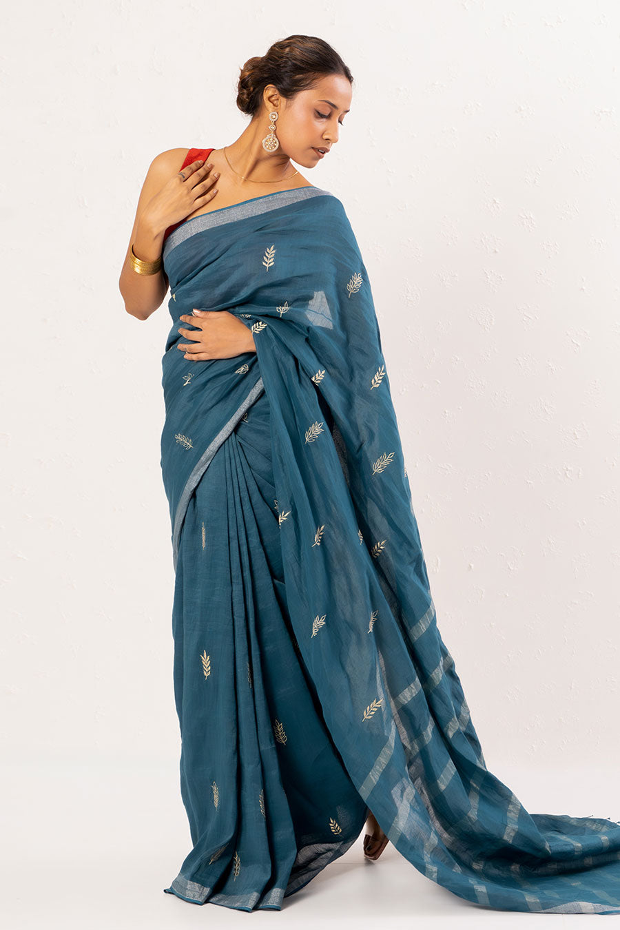 Blue Embroidered Handwoven Linen Saree