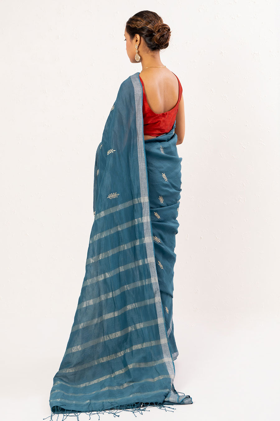 Blue Embroidered Handwoven Linen Saree
