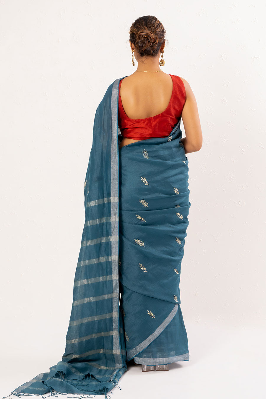 Blue Embroidered Handwoven Linen Saree