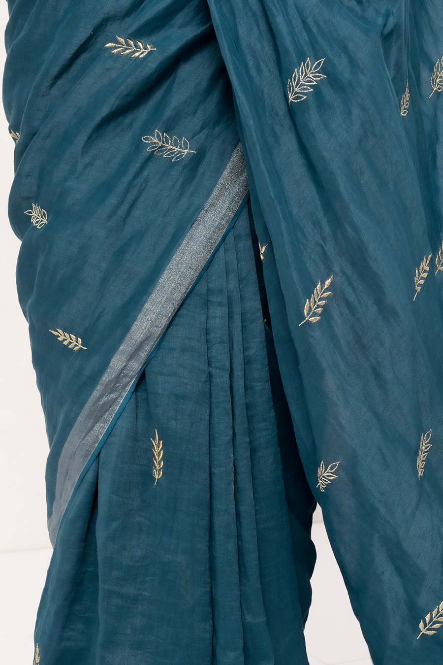 Blue Embroidered Handwoven Linen Saree