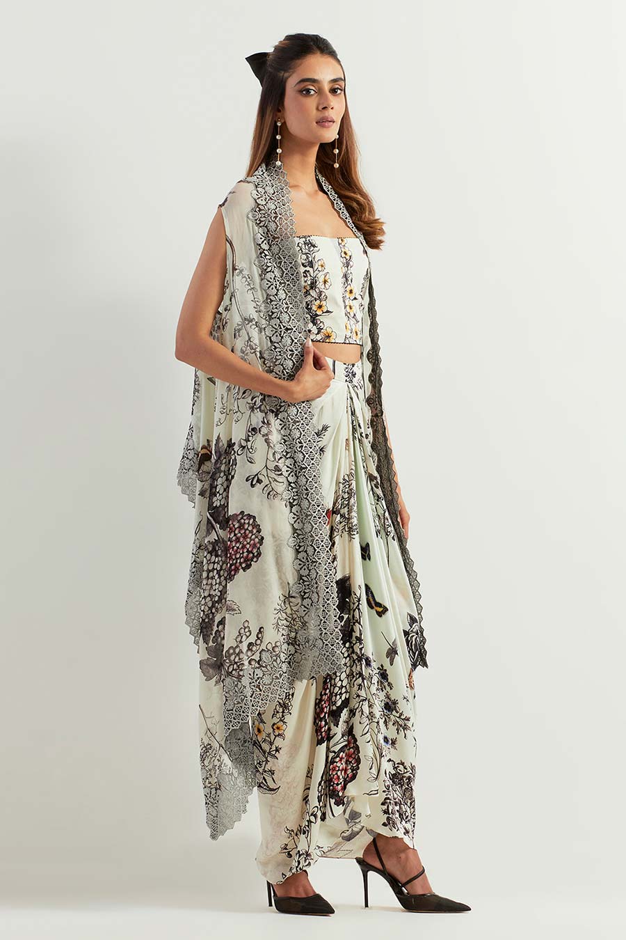 Saaya Printed Co-Ord Set with Cape