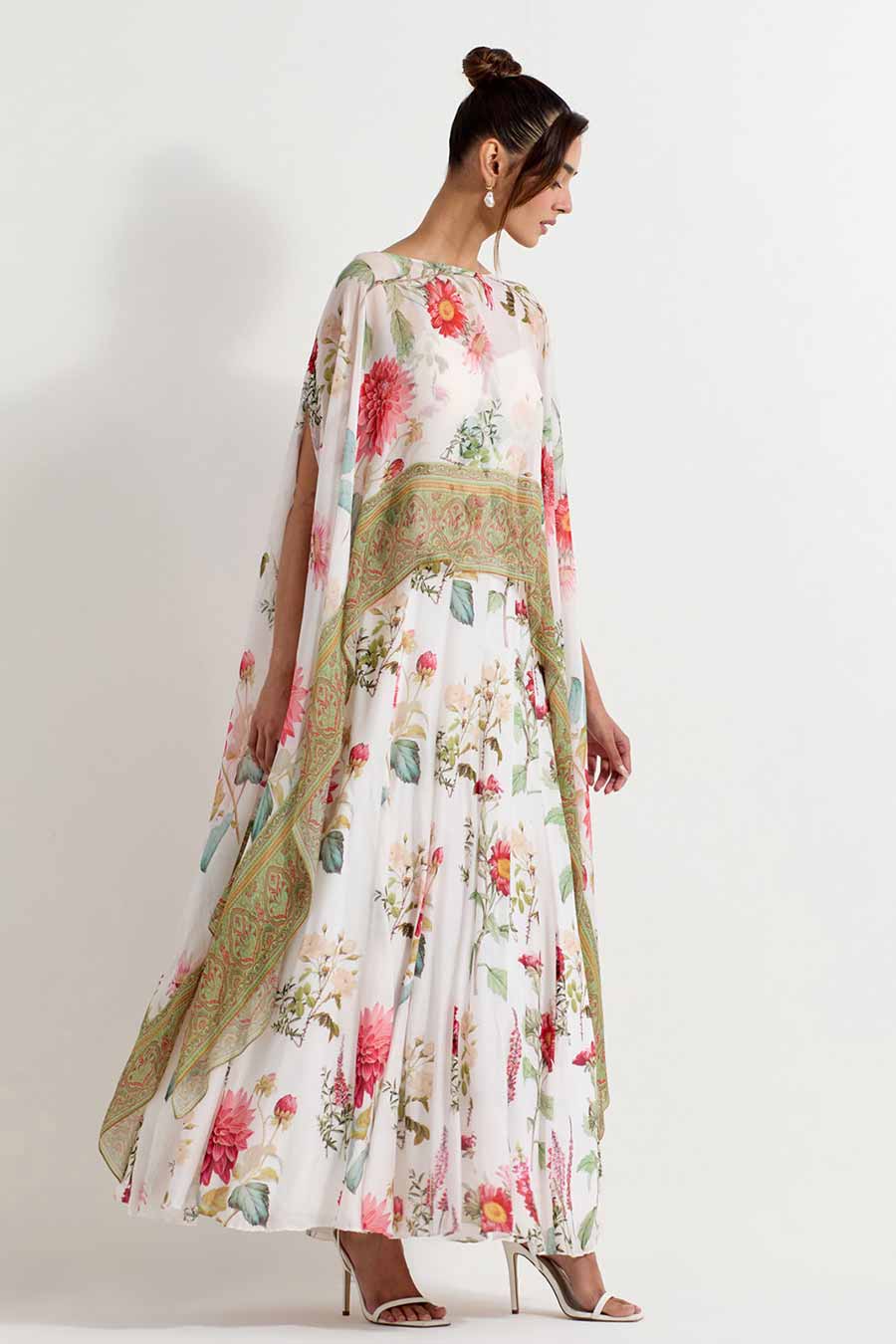 Daisy Printed Strappy Dress With Cape