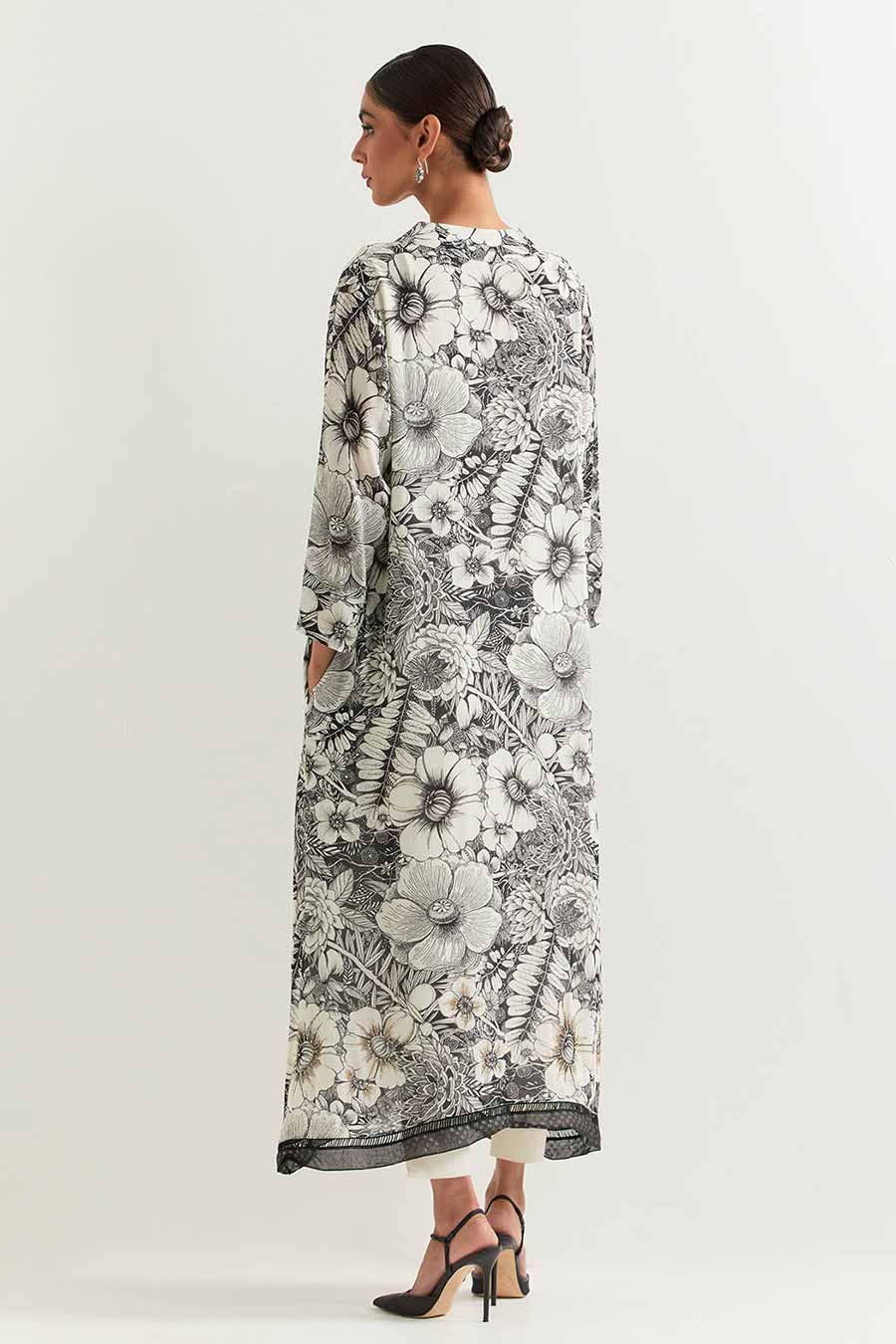Black & White Printed Tunic Dress With Ivory Pants