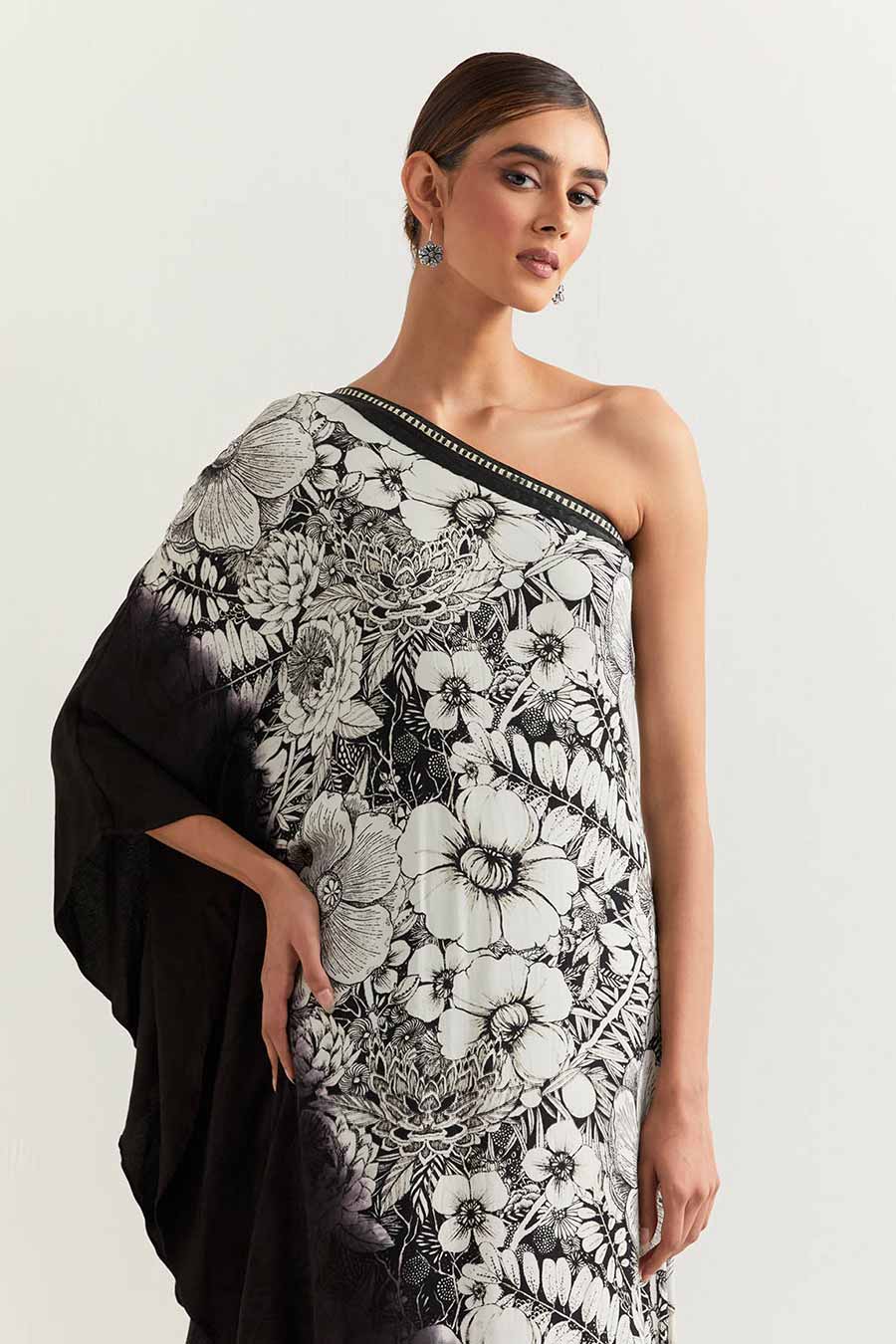 Black & White Printed One-Shoulder Dress