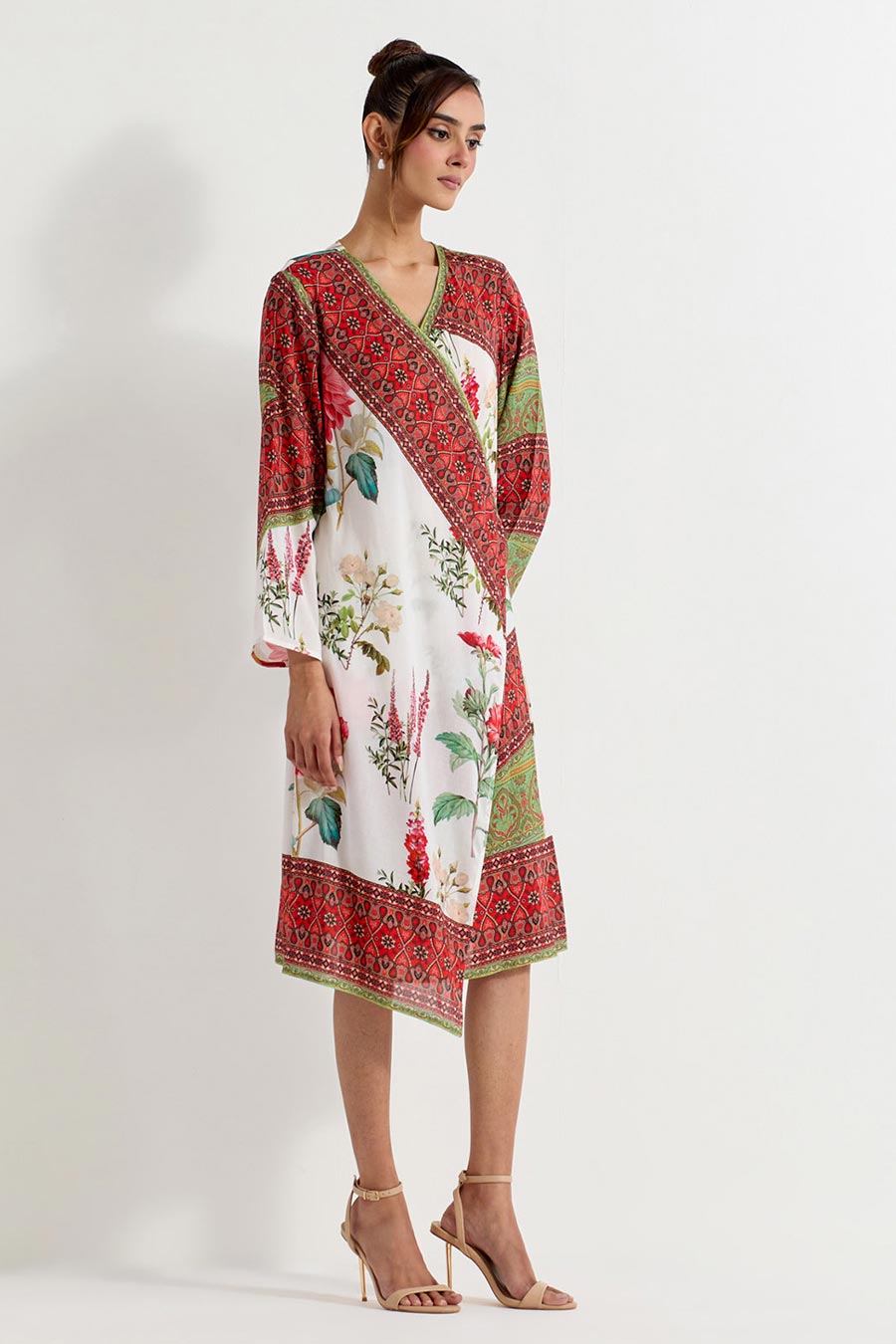 Daisy Printed Tie-Up Wrap Dress