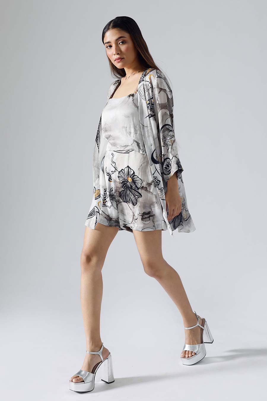 Black & White Printed Reflect Jacket and Shorts Set