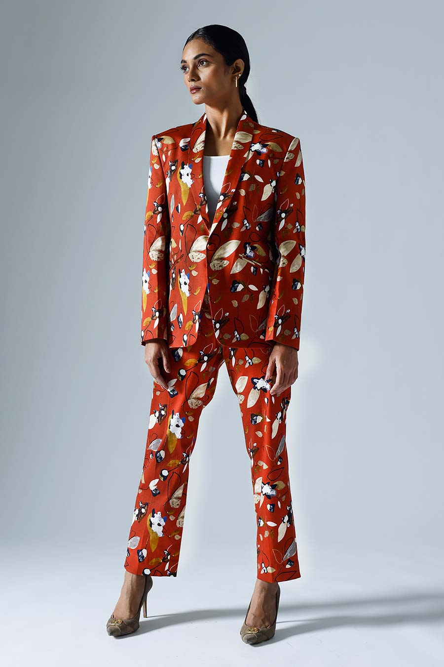 Red Printed Vivid Pant Suit