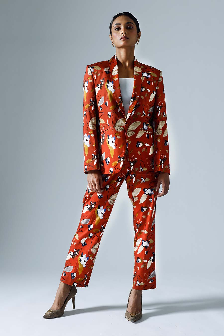 Red Printed Vivid Pant Suit