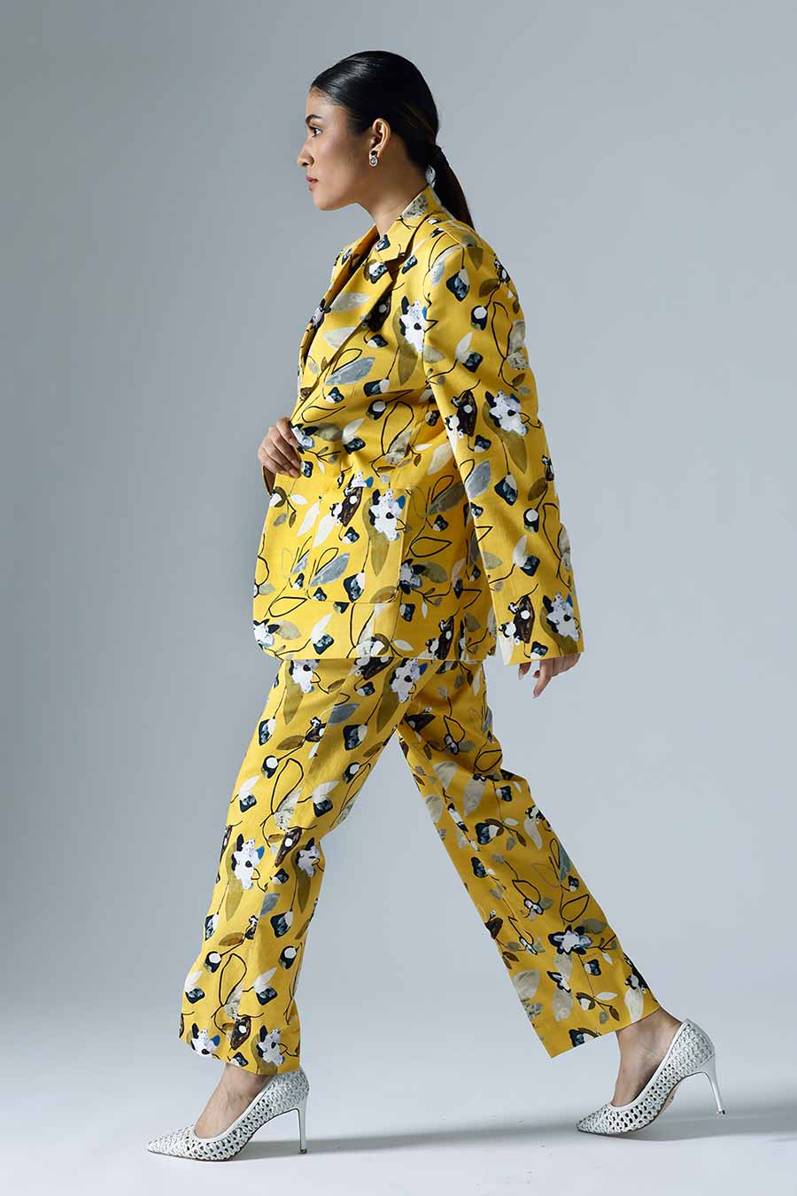 Yellow Printed Vivid Pant Suit