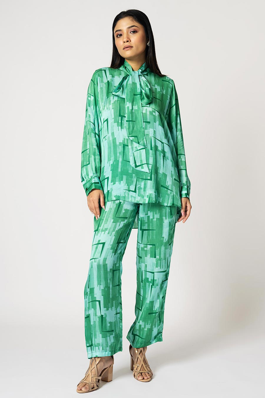 Green Brick Printed Top & Pant Set With Detachable Scarf