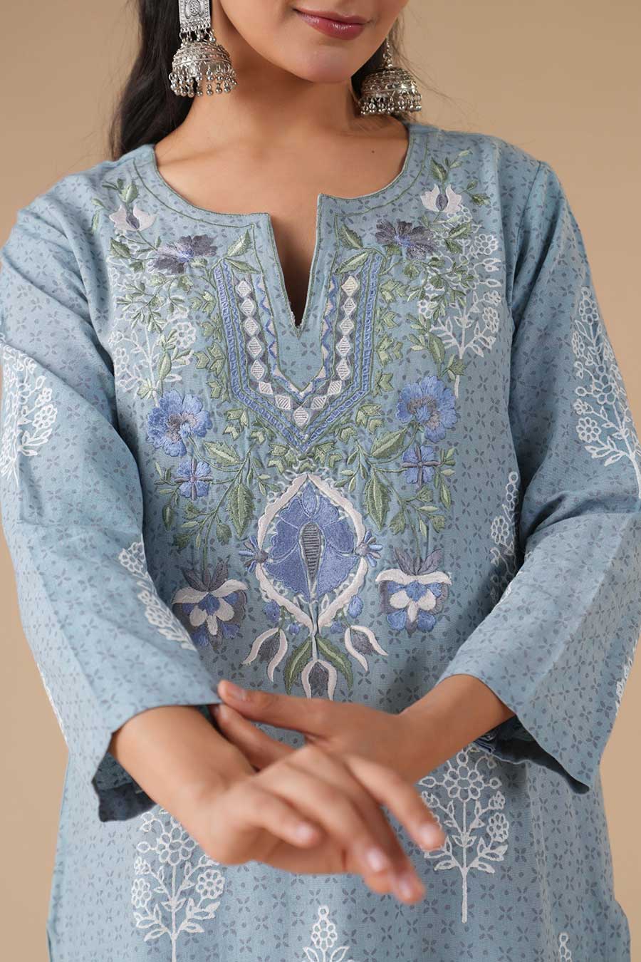 Neelkamal Blue Linen Embroidered Kurta Set