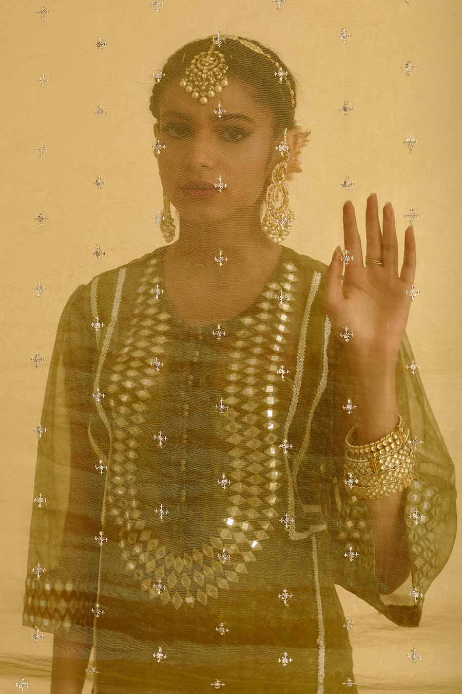 Green Embroidered Mirrorwork Kurta Set