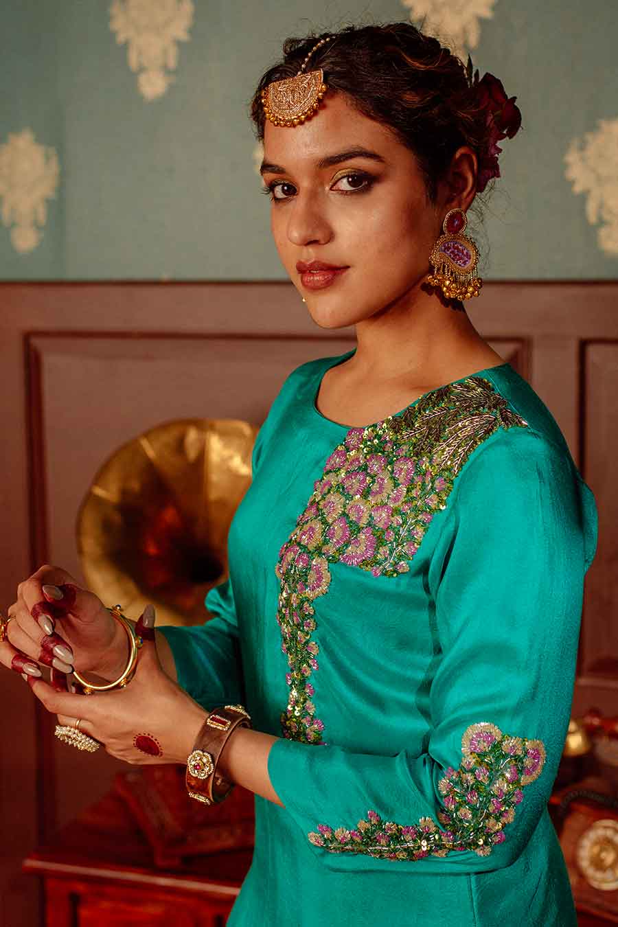 Green Embroidered Kurta Set