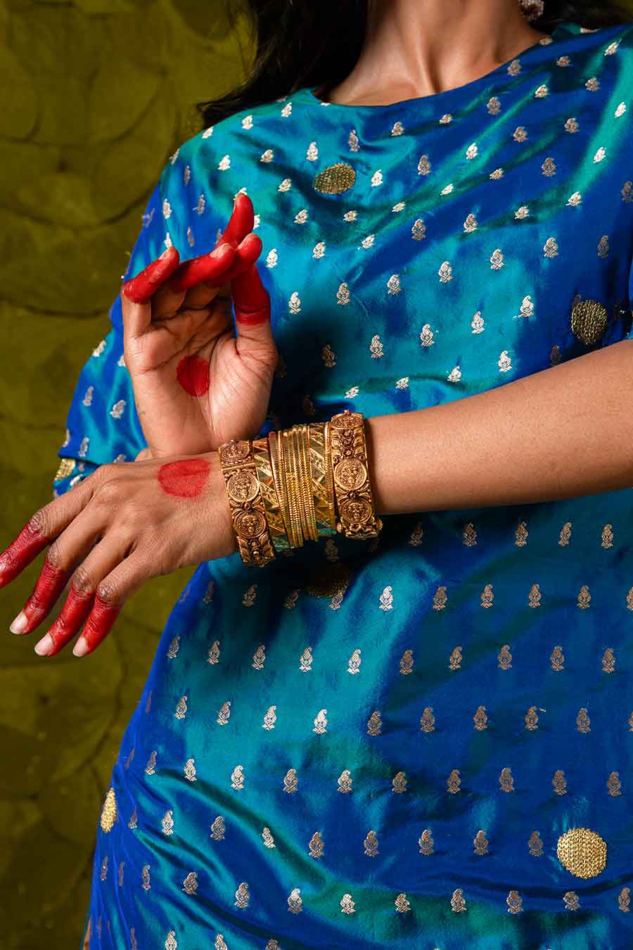 Deep Lagoon Blue Embroidered Kurta Set