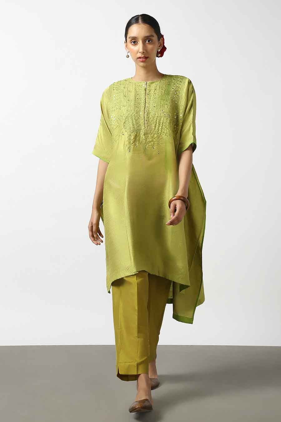 Green Silk Embroidered Kurta & Pant Set