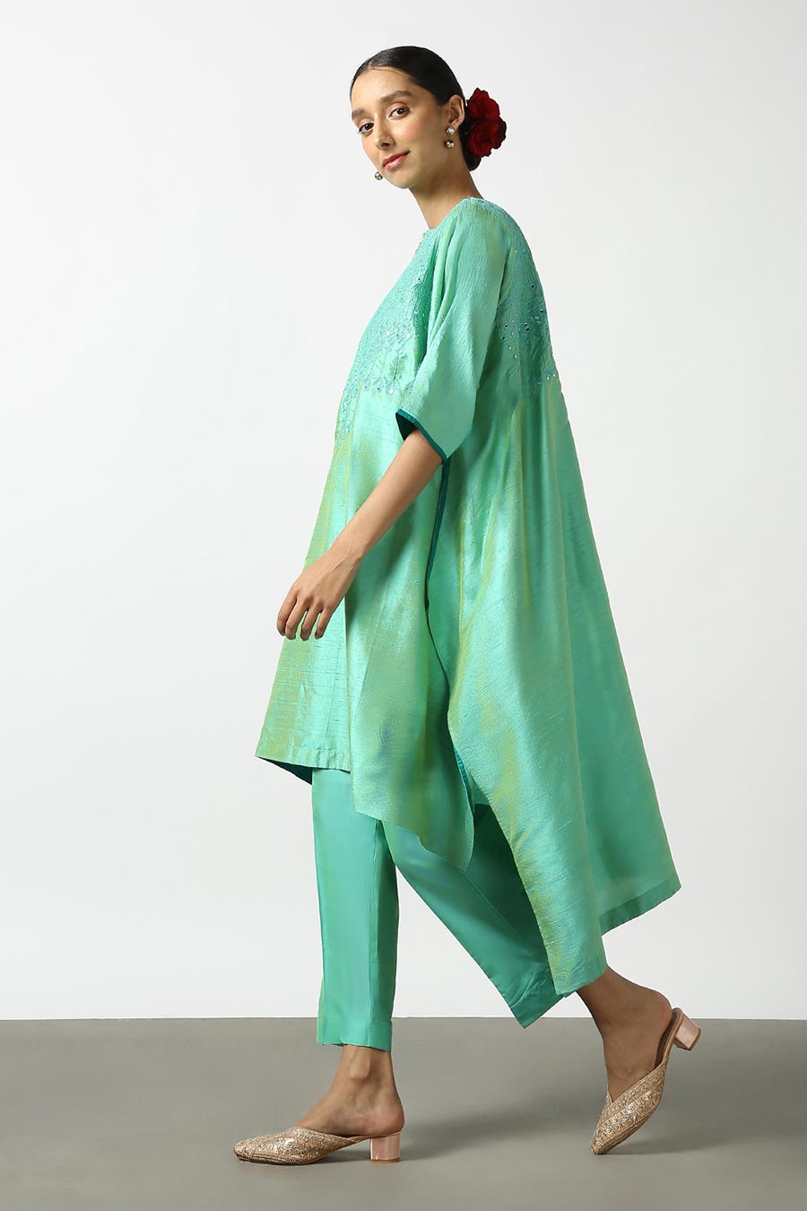 Turquoise Silk Embroidered Kurta & Pant Set