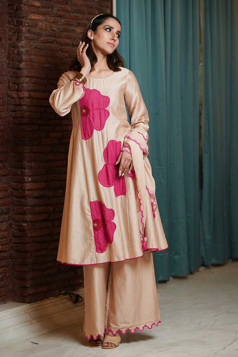 Beige Applique Embroidered Kurta & Pant Set With Stole