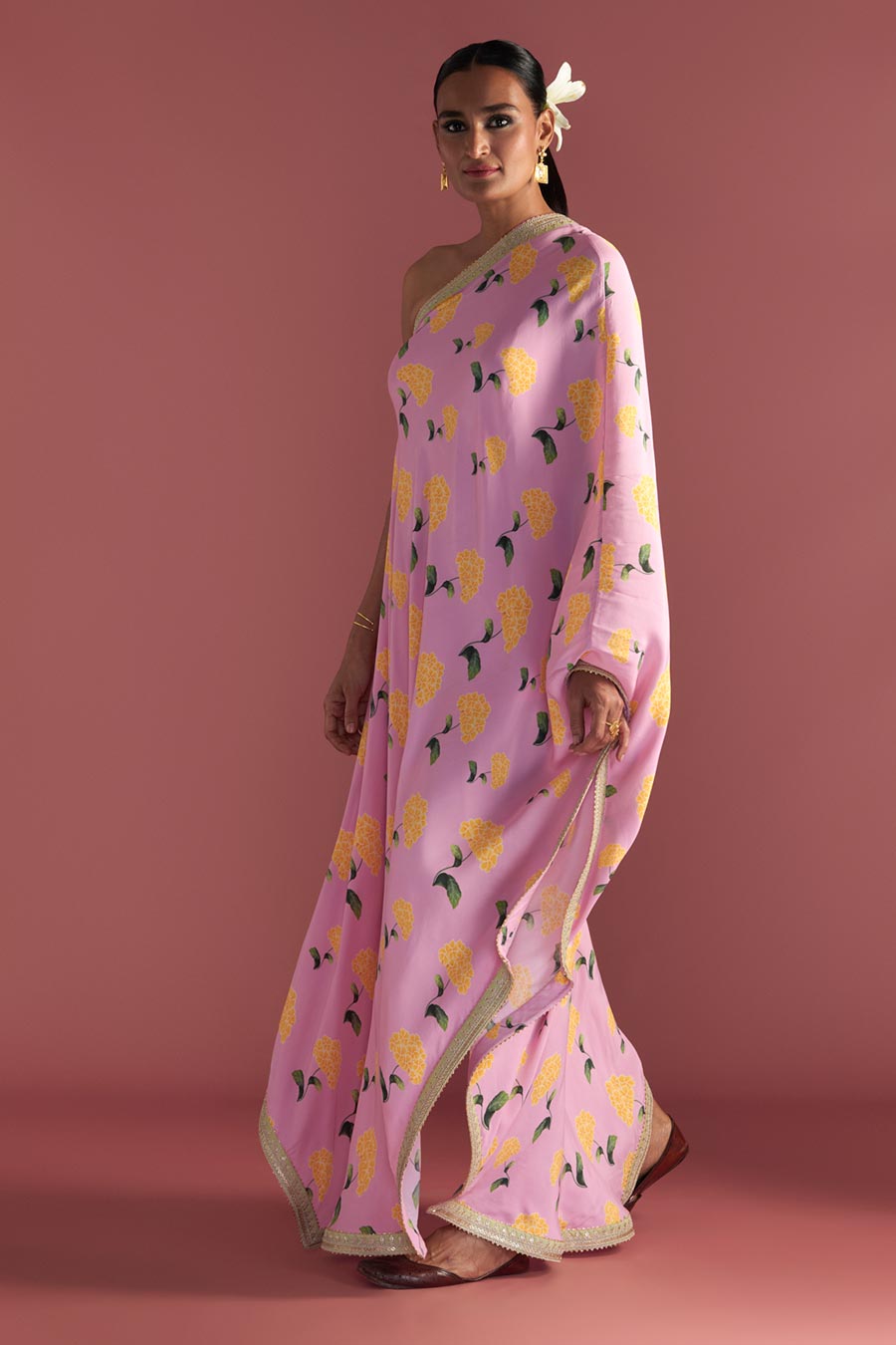Pink Honeycomb Embroidered One-Shoulder Kaftan