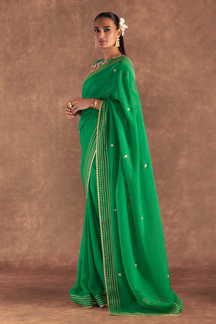Green Berrybloom Embellished Saree & Blouse Piece