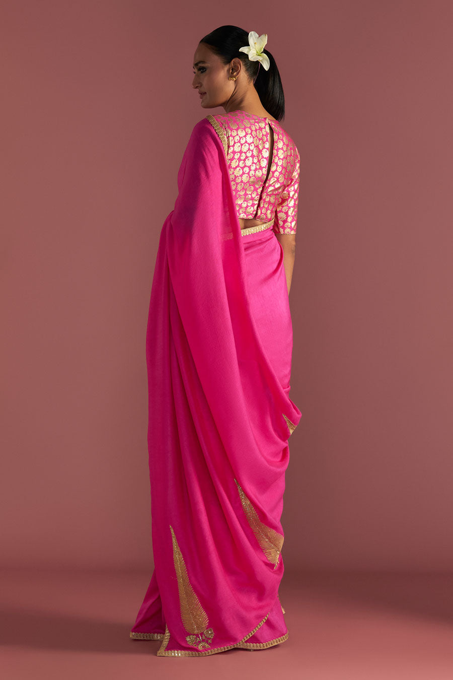 Magenta 'Paan-Patti' Embellished Saree & Blouse Piece