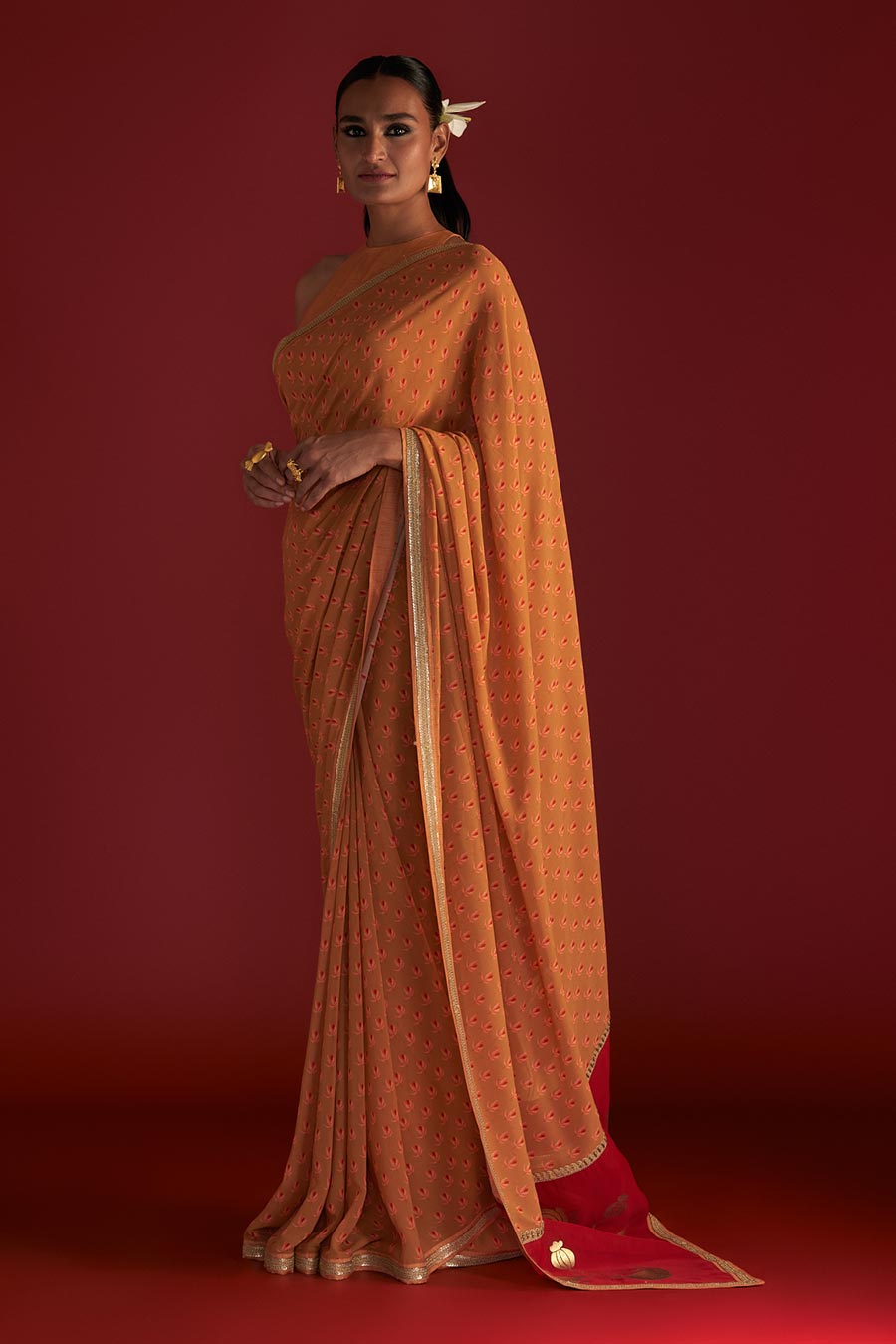 Caramel Nectar Cup Embroidered Saree & Blouse Piece