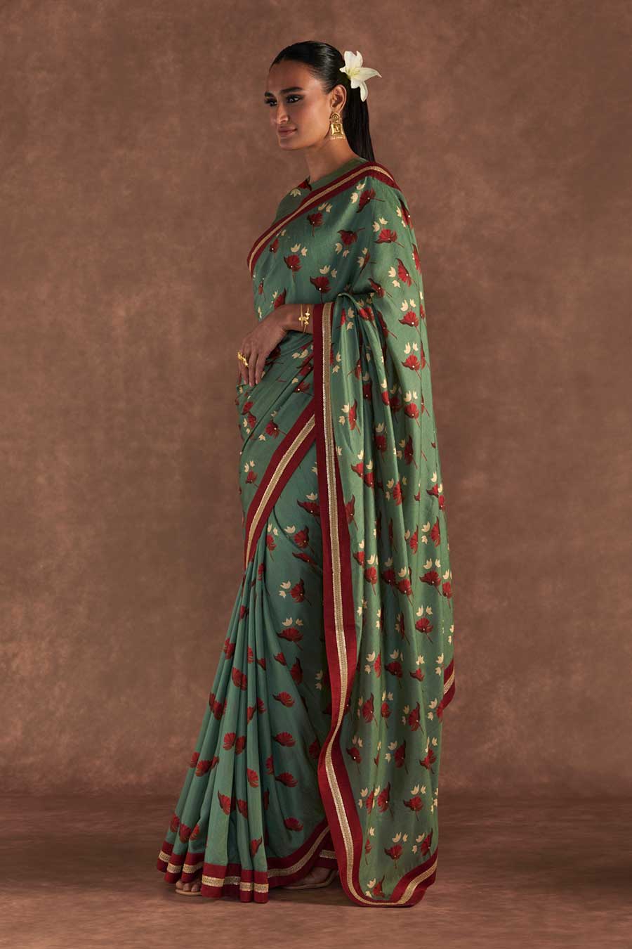 Green Irisbud Embroidered Saree & Blouse Piece