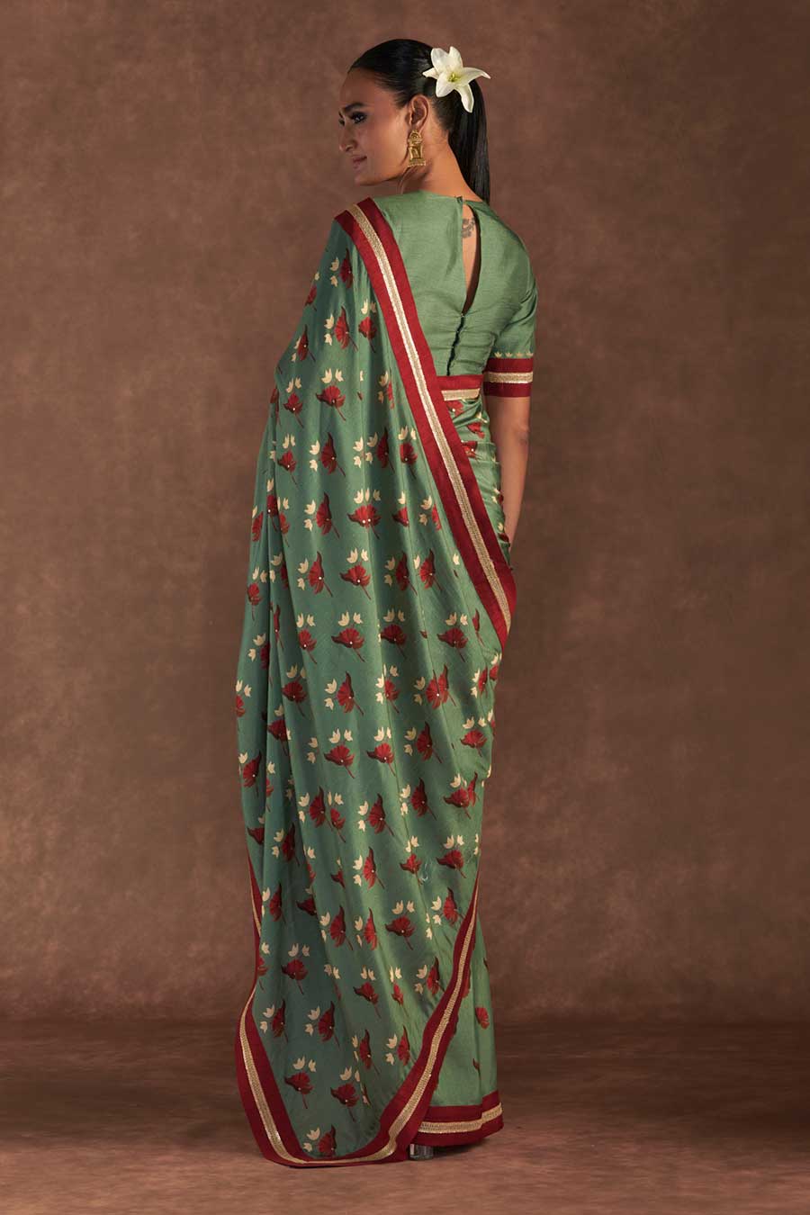 Green Irisbud Embroidered Saree & Blouse Piece