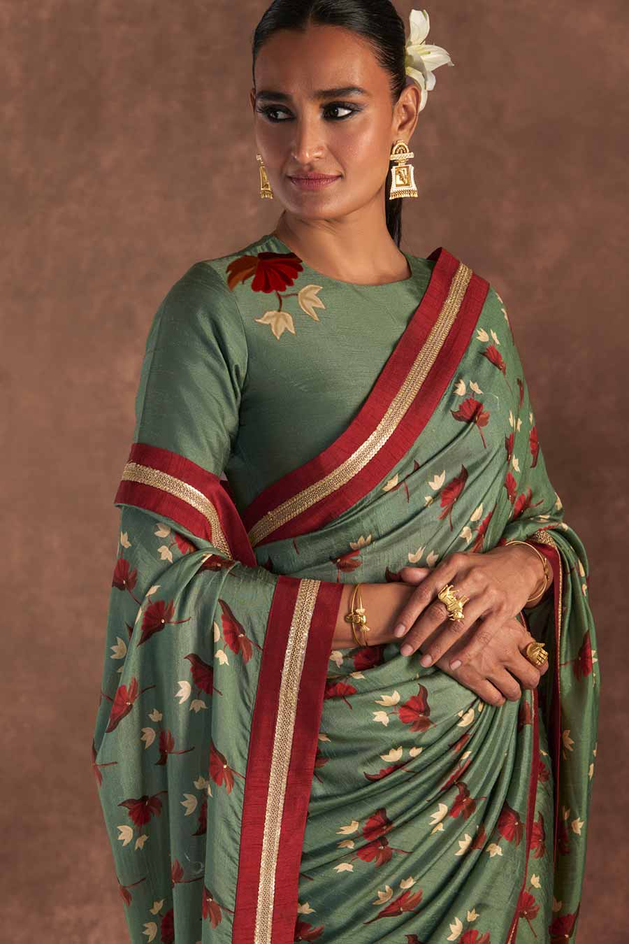 Green Irisbud Embroidered Saree & Blouse Piece