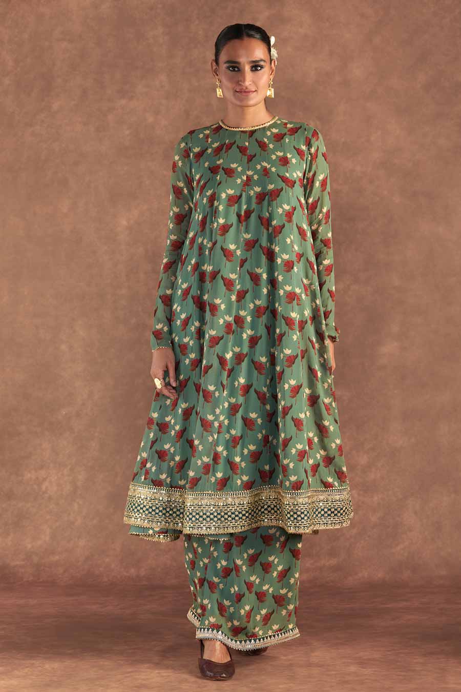 Green Irisbud Embroidered Kurta Set